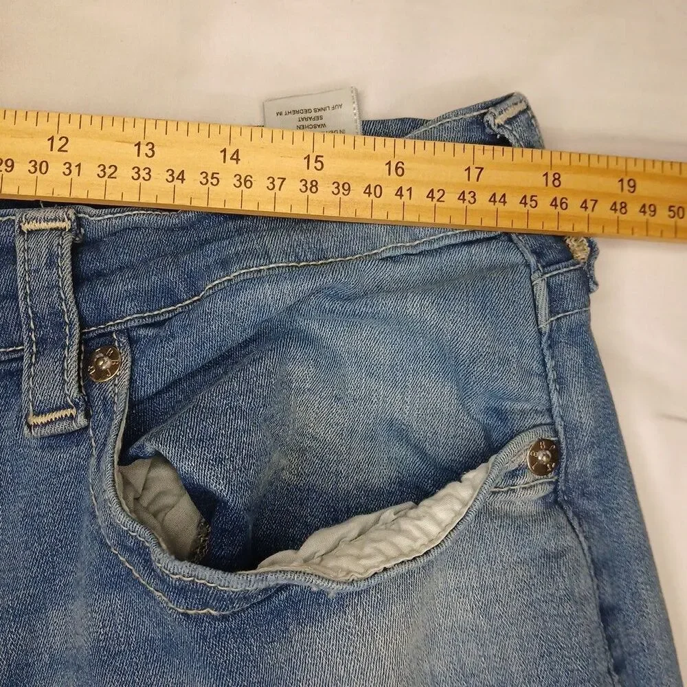 True Religion Mens Geno Relaxed Slim Medium Wash Blue Jeans Straight Leg 36x33